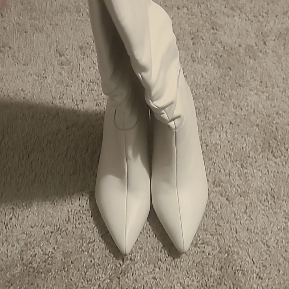 GUC Kensie Kalani Ivory Leather Knee High Boots Soft Slouchy Women's Sz 8M - Picture 10 of 10